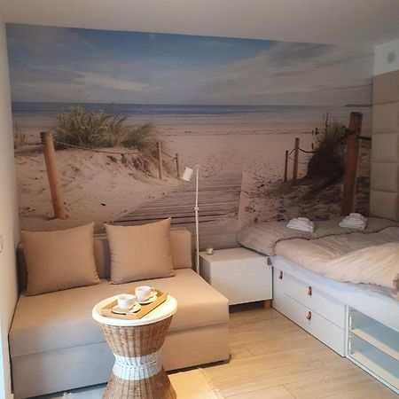 Apartament Beige Z Ogrodkiem Dziwnowek Ngoại thất bức ảnh