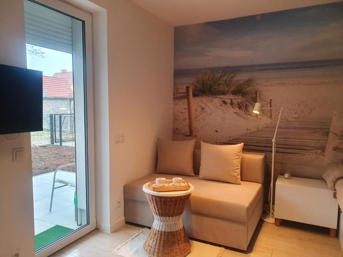 Apartament Beige Z Ogrodkiem Dziwnowek Ngoại thất bức ảnh