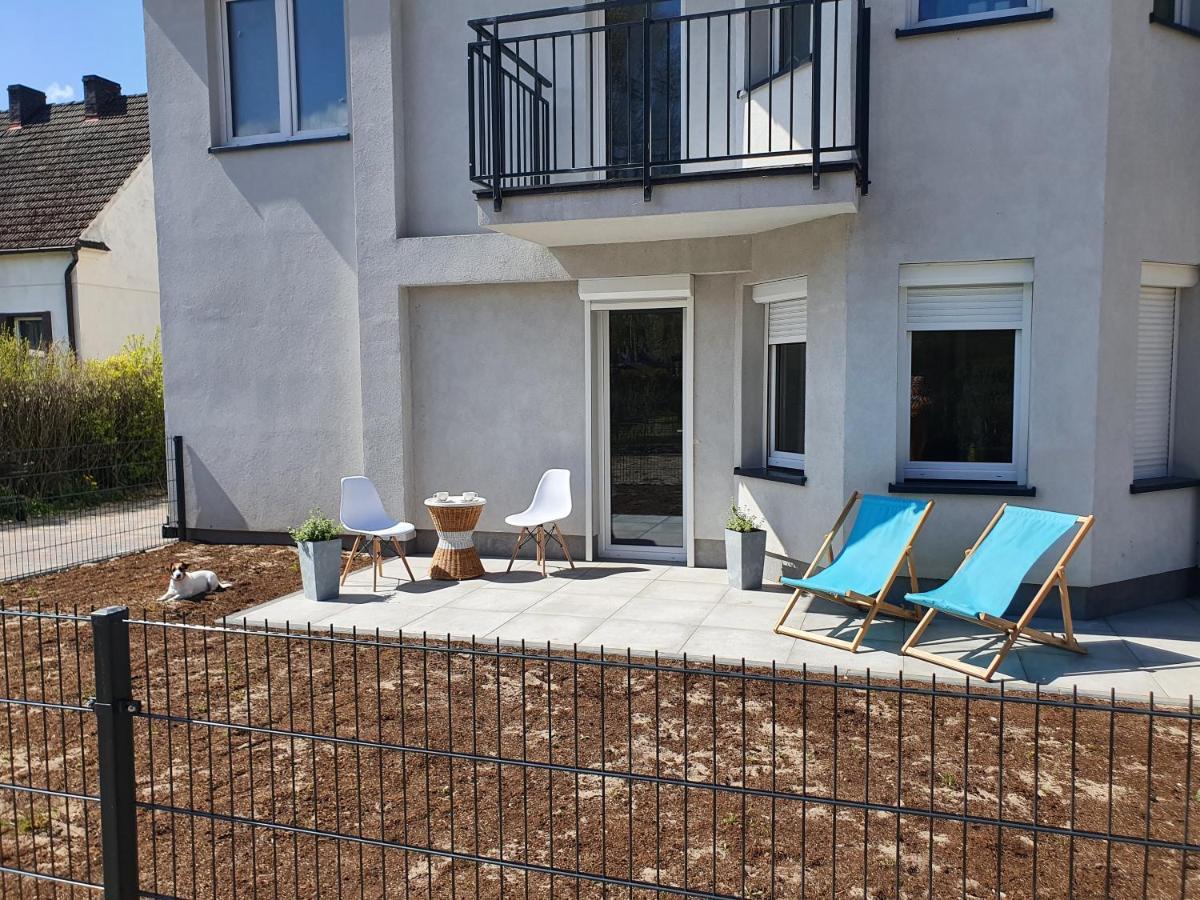 Apartament Beige Z Ogrodkiem Dziwnowek Ngoại thất bức ảnh